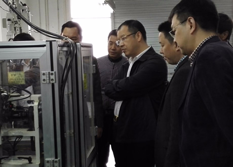 杨齐总裁到bifa必发深圳分公司调研